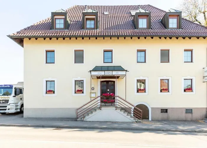 Hotel Krone Straßdorf